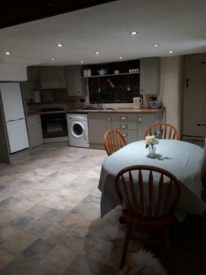 Sams Cottage Corderry Exterior photo